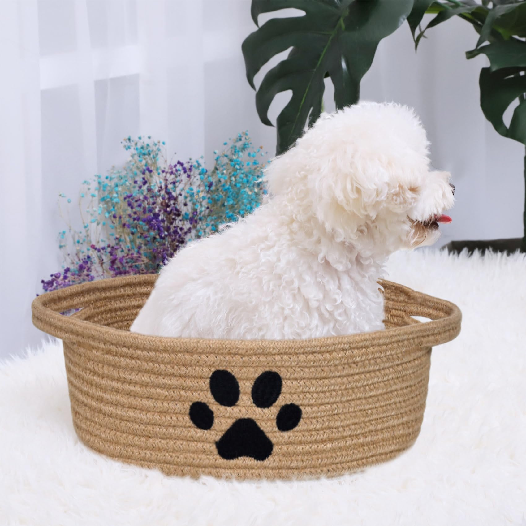 ABenkle folded-shipping-shape basket recovers its elegant form after shaping