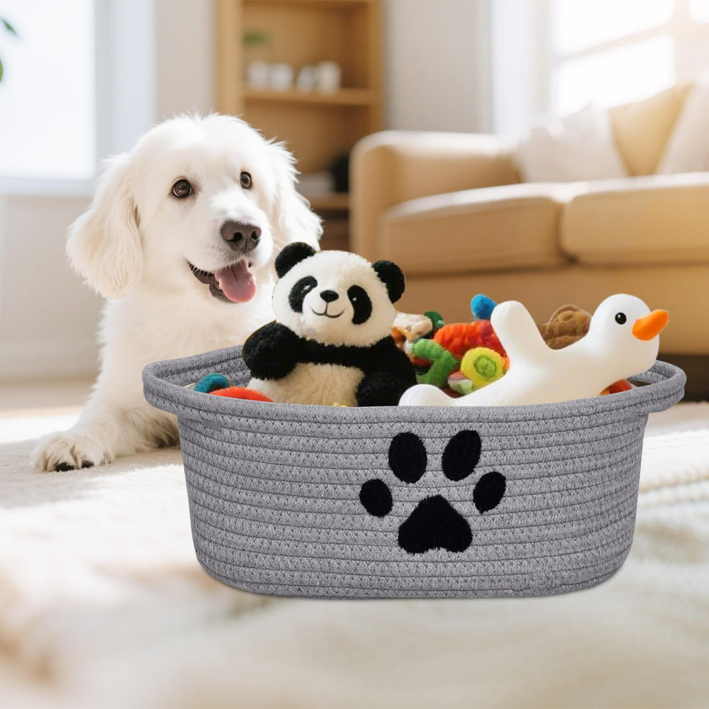 ABenkle bathroom and kitchen utility basket keeps towels, cosmetics, or bottles neatly