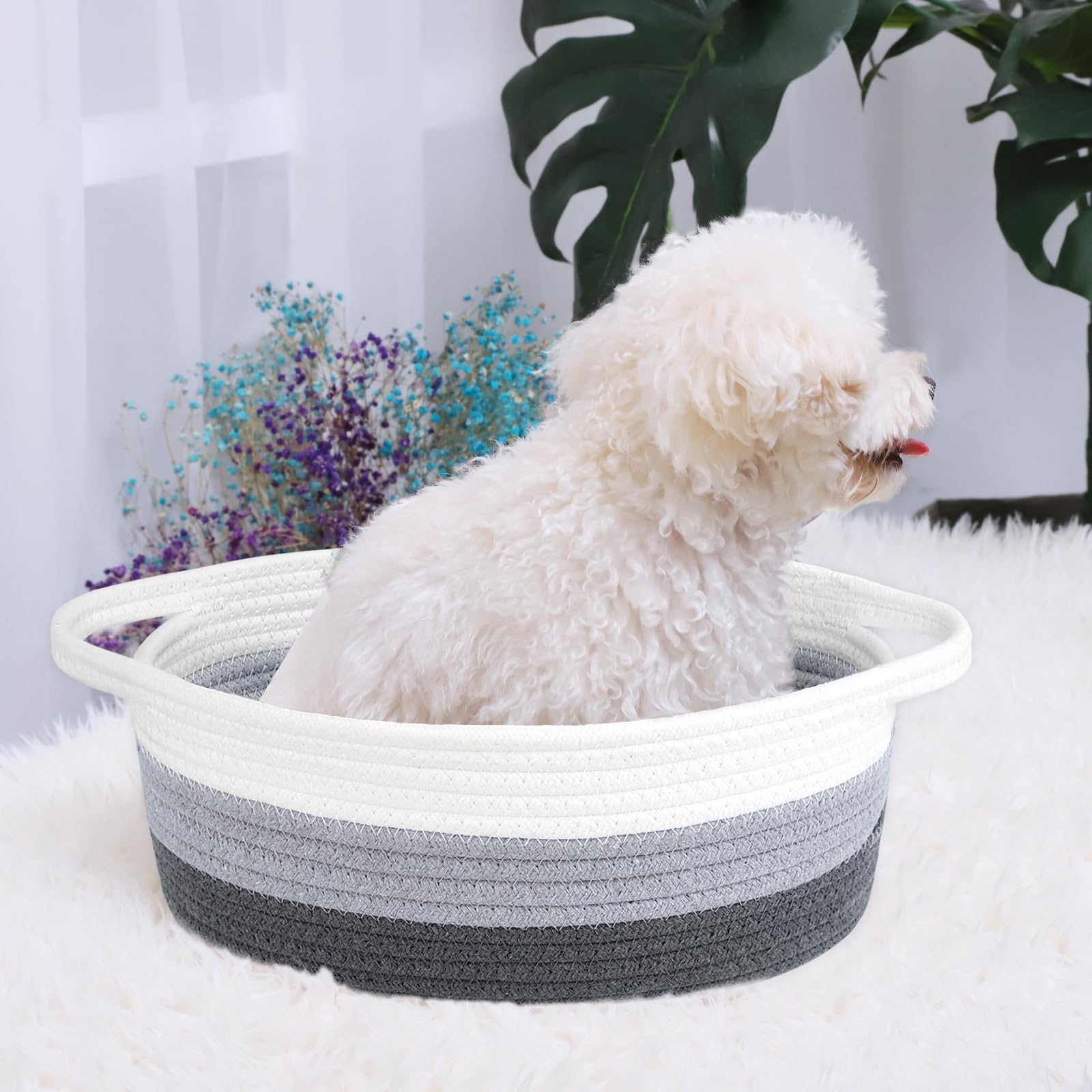 ABenkle open-top design ideal for toys and craft supplies