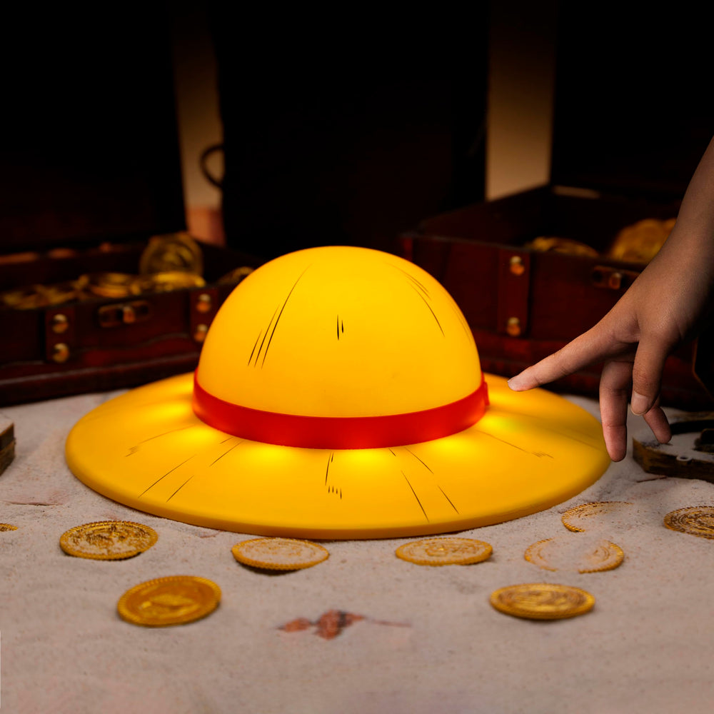 ABYSTYLE One Piece Straw Hat Lamp on display as a collectible