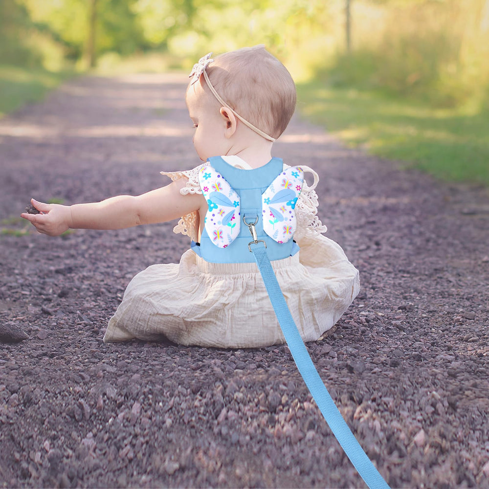 Accmor breathable mesh back keeps kid comfortable during long walks