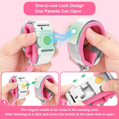 Accmor 6.5 ft spring rope keeps kids close while allowing safe play.
