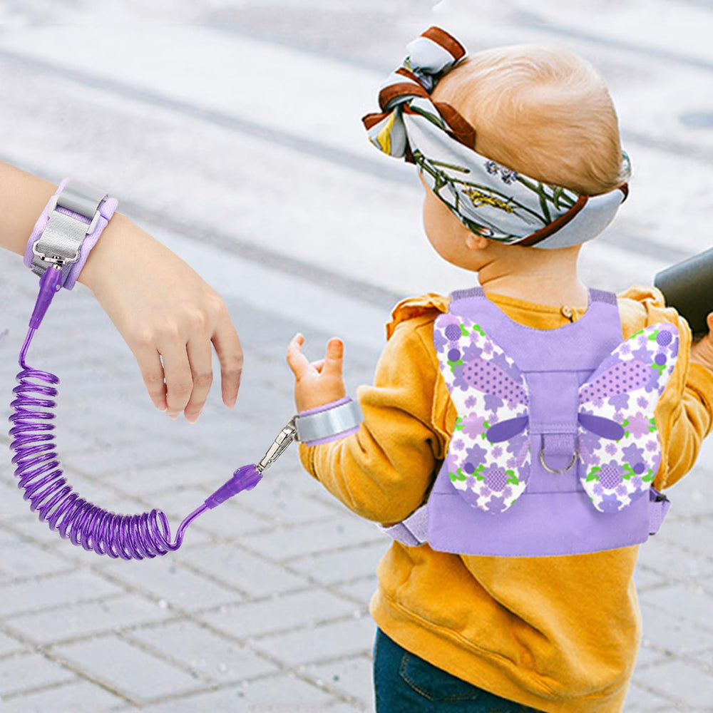 Accmor adjustable shoulder and chest straps fit 1–5 year olds.