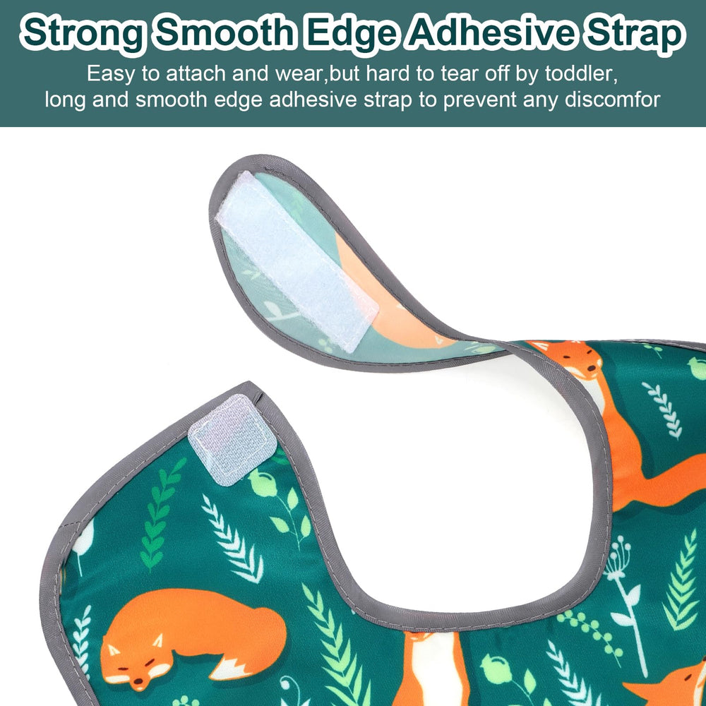 Accmor baby bibs with adjustable Velcro provide a secure fit.