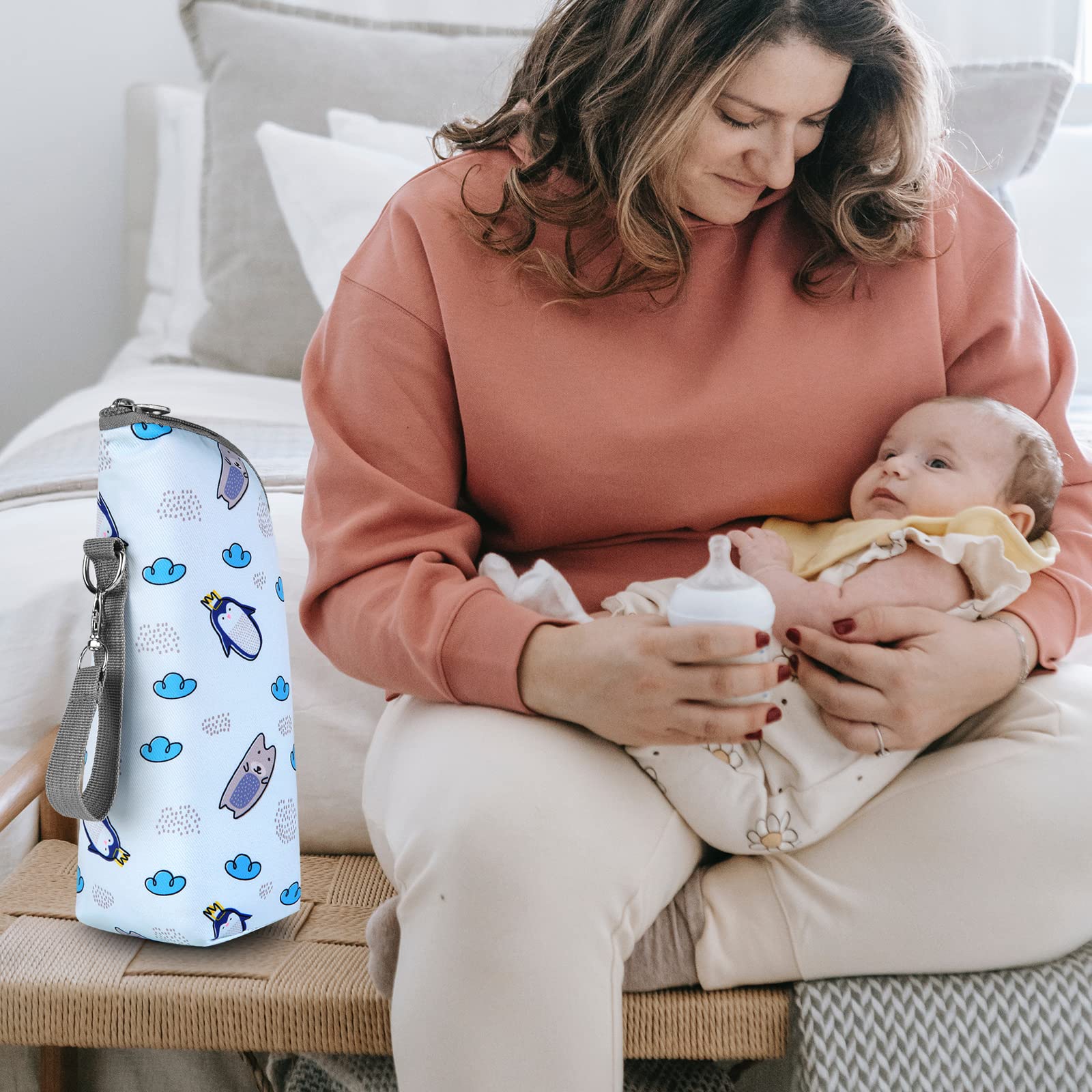 Accmor insulated bag made of durable Oxford fabric for everyday use