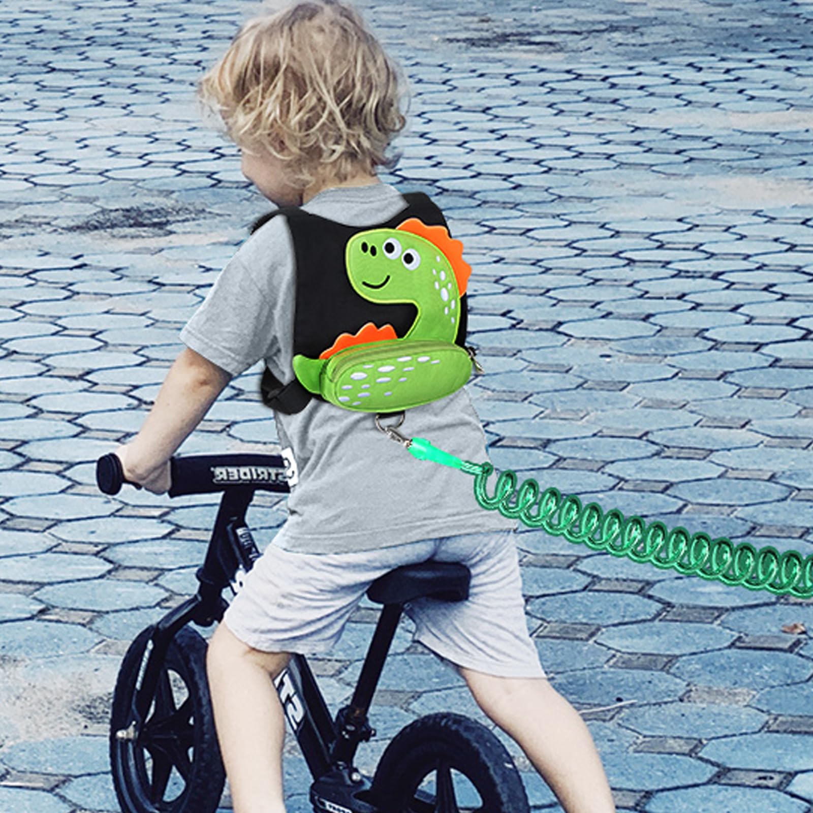 Accmor breathable mesh back enhances comfort on long walks
