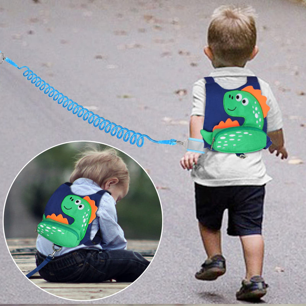 Accmor front-pocket area for snacks keeps essentials within reach
