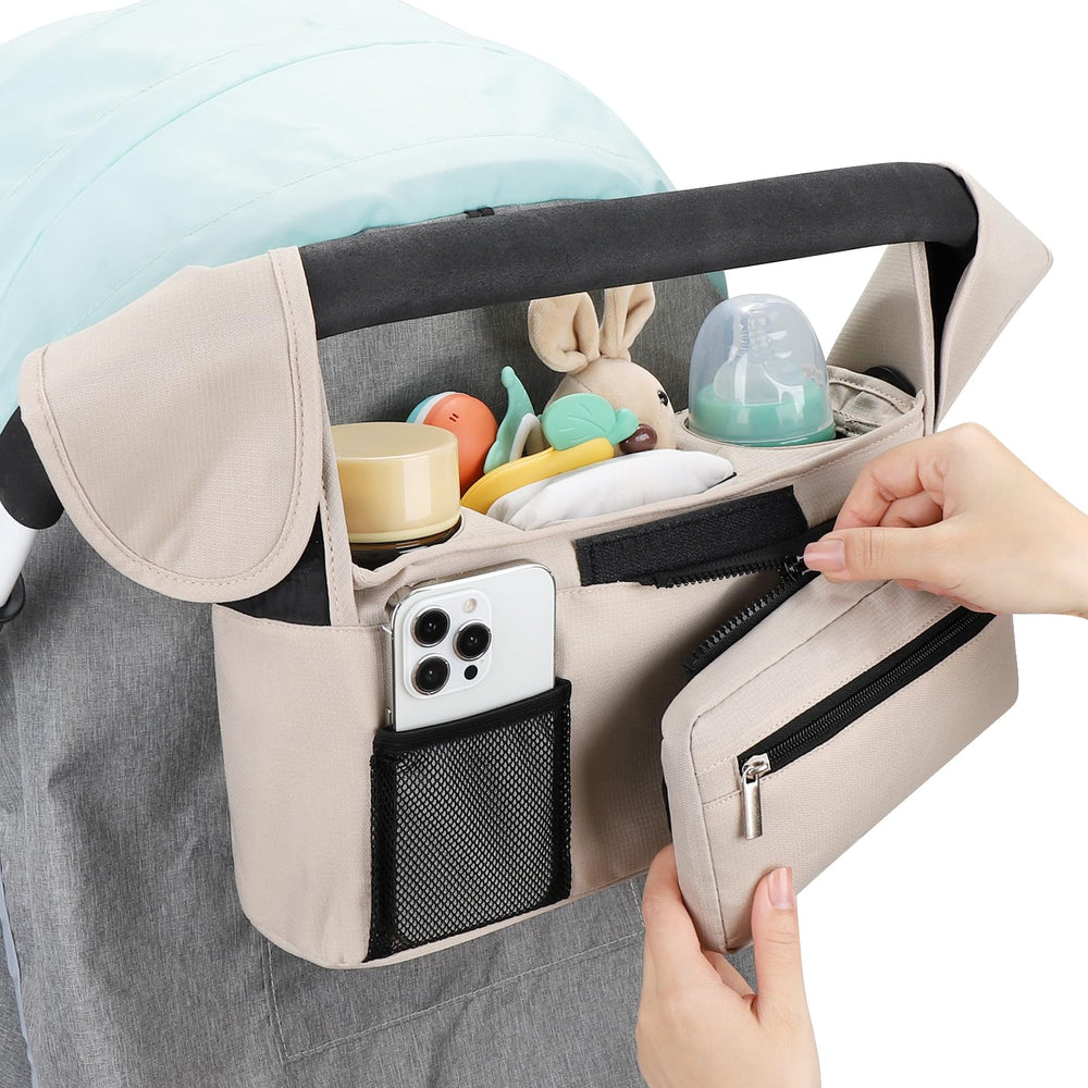 Accmor versatile design offers hanging or handheld use for outings.