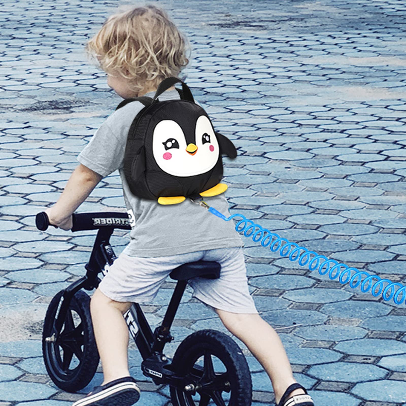 Accmor penguin backpack in black ideal for park, zoo, or travel outings.