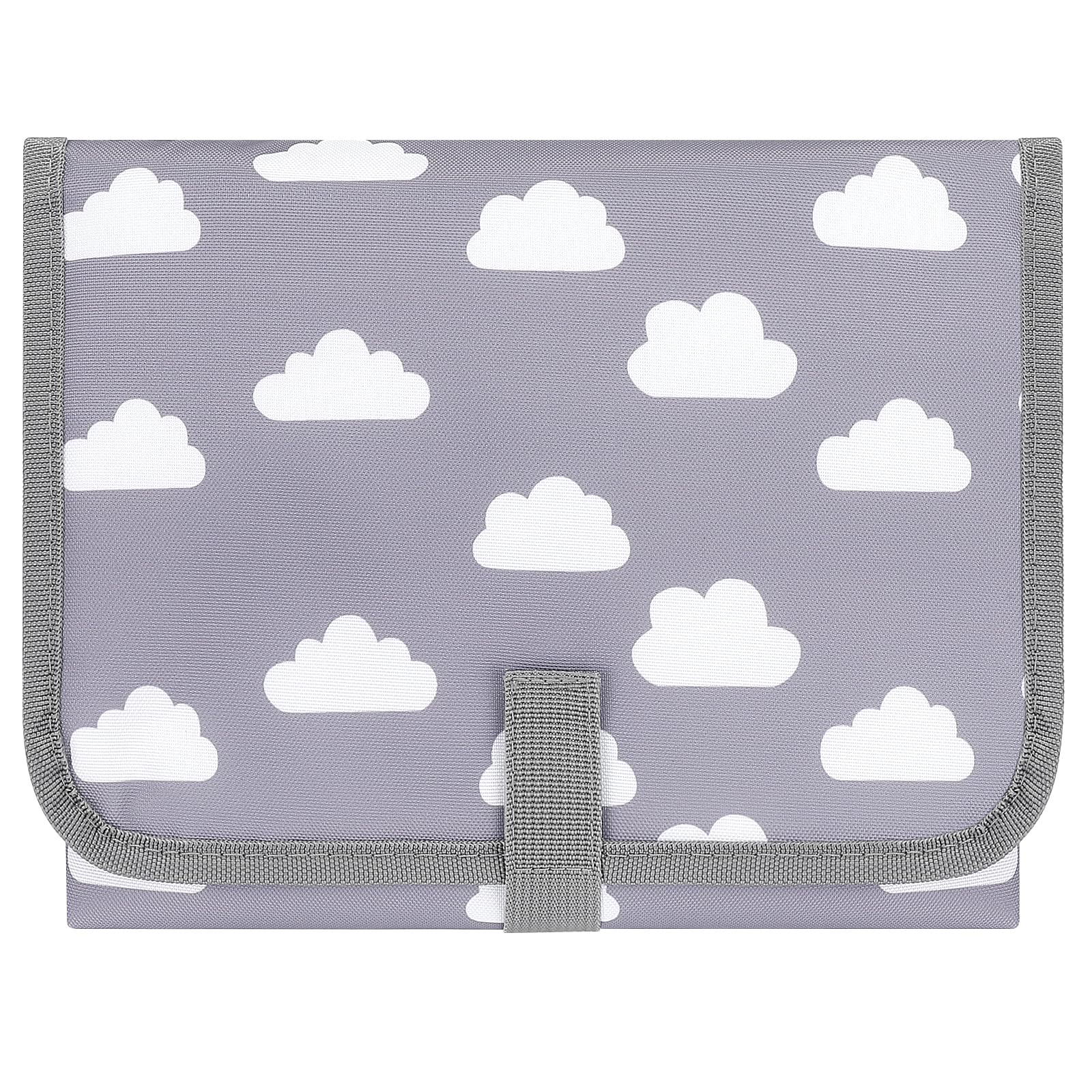 Accmor gift-ready packaging makes this changing pad a practical baby shower gift.