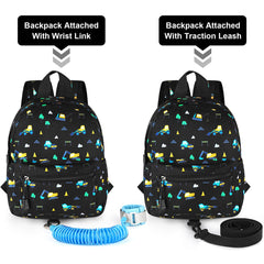 Accmor toddler backpack leash wrist link attachment demonstrating secure hold.