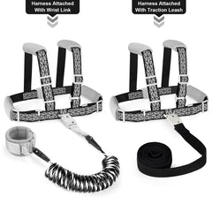 Accmor toddler harness with reflective strip for better nighttime visibility and safety.