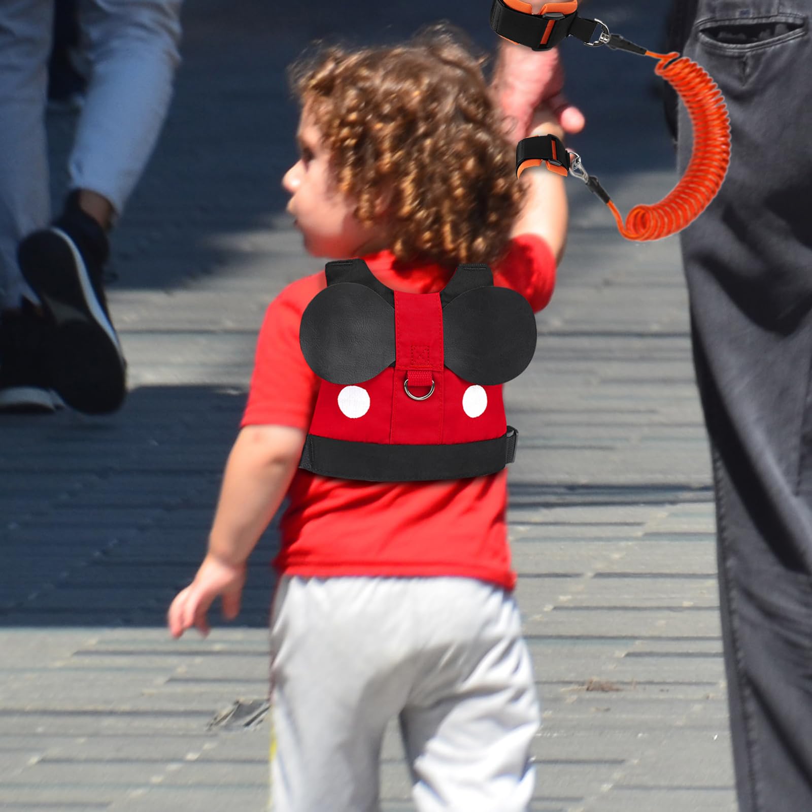 Accmor toddler leash harness metal hook and rope demonstrate durability