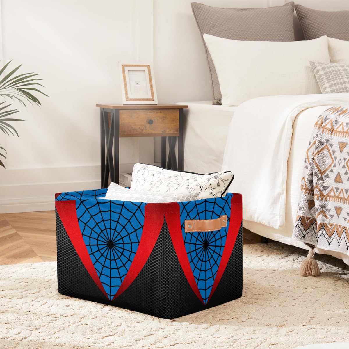 Ackutea waterproof fabric helps resist odors and is easy to wipe clean.