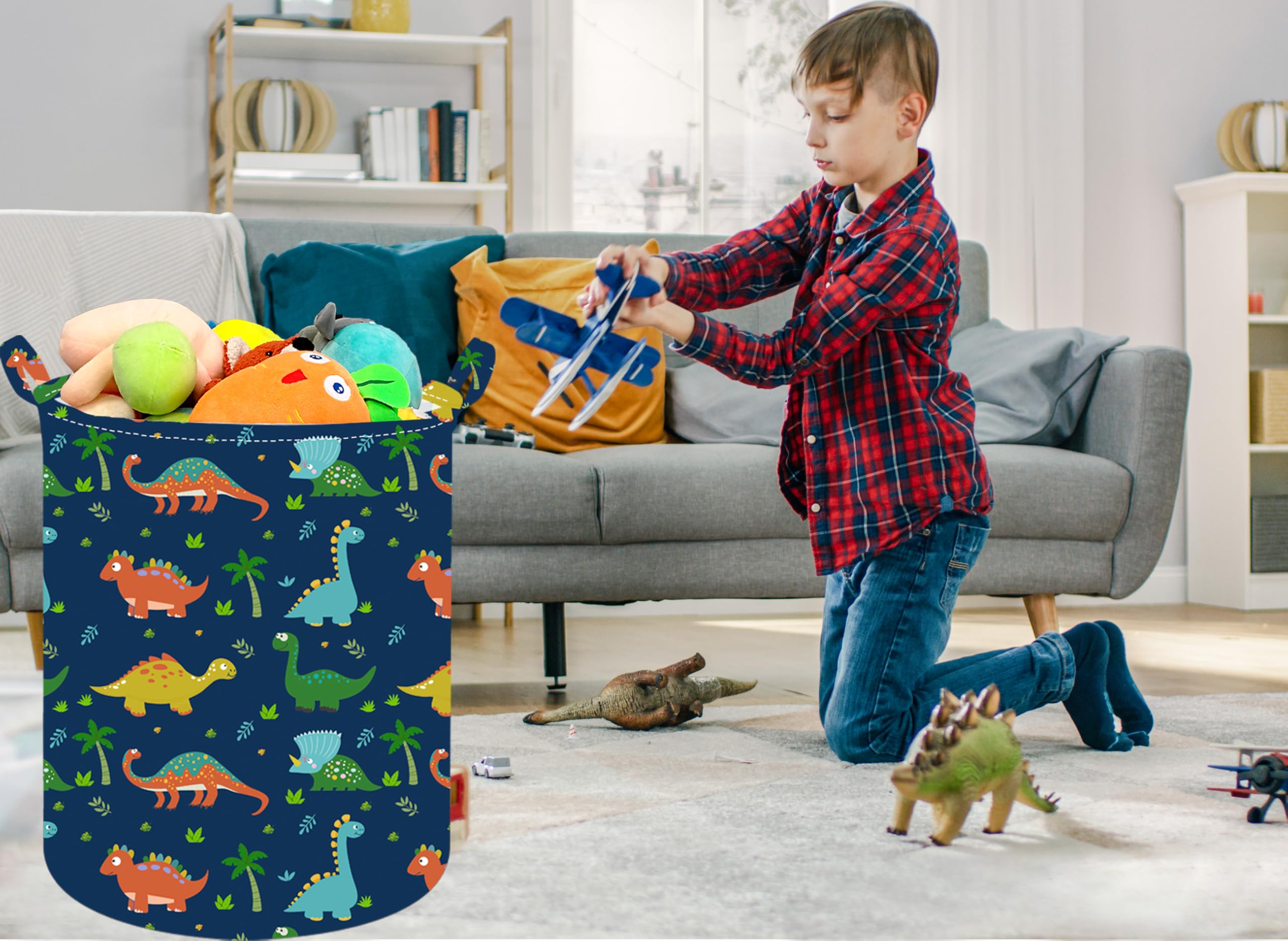 ACMUUNI dorm room laundry hamper is portable and easy to carry.