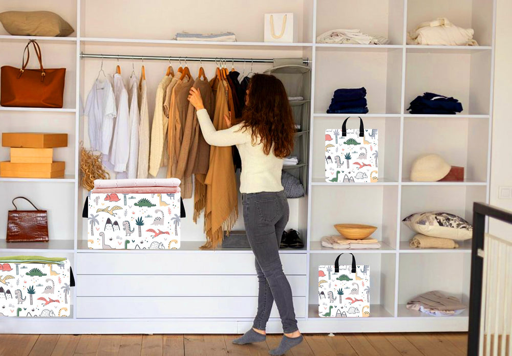 ACMUUNI foldable laundry hamper saves space when not in use.