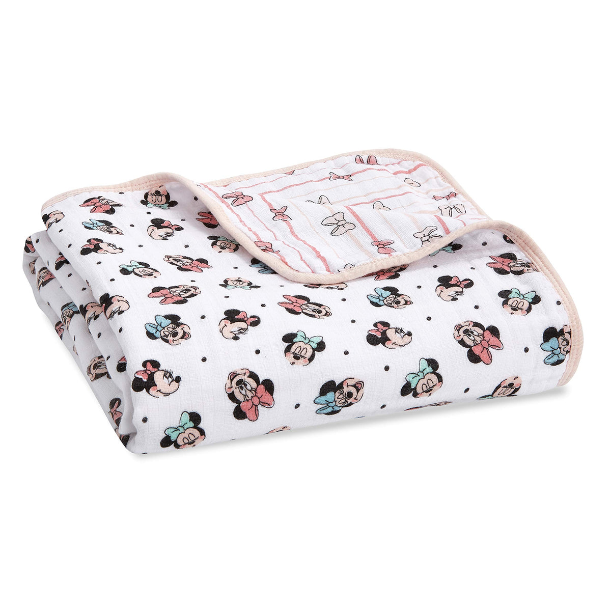 aden + anais Dream Blanket close-up: four-layer muslin for breathable softness