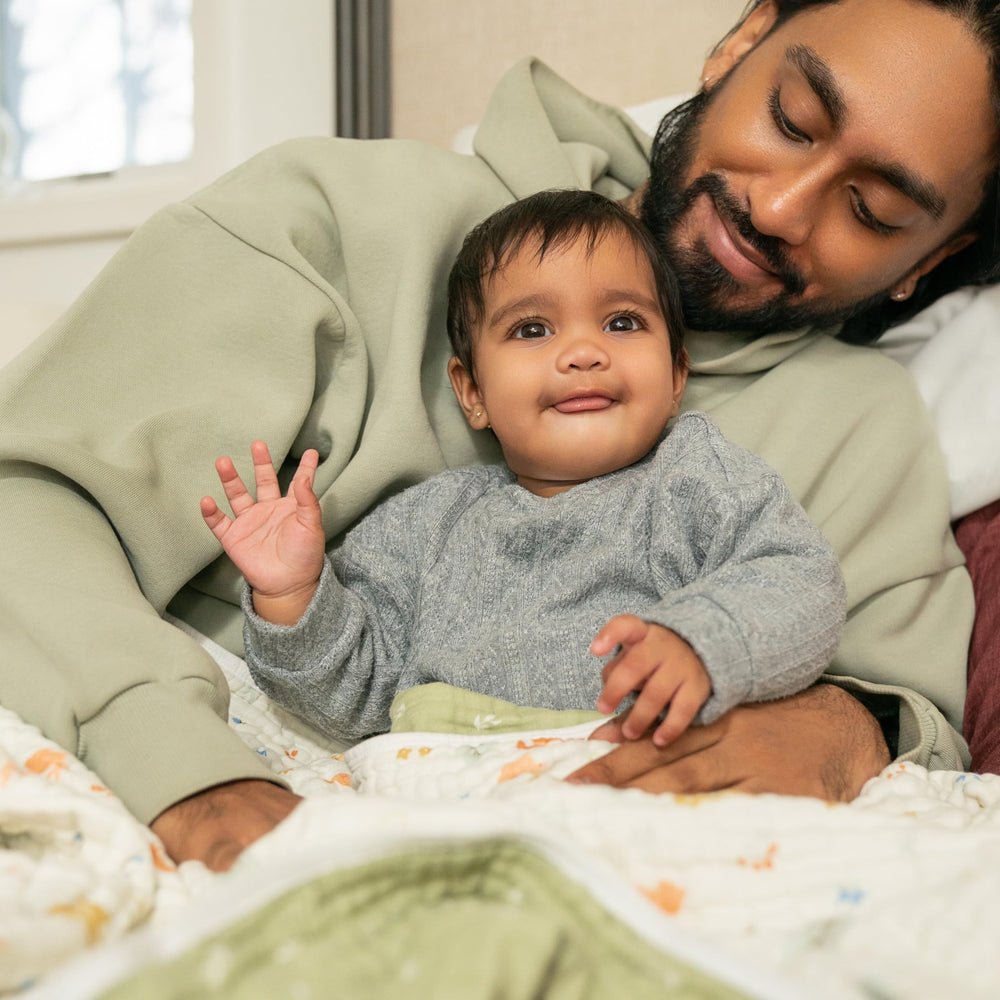 aden-anais Dream Blanket baby snuggling for cozy naps and play