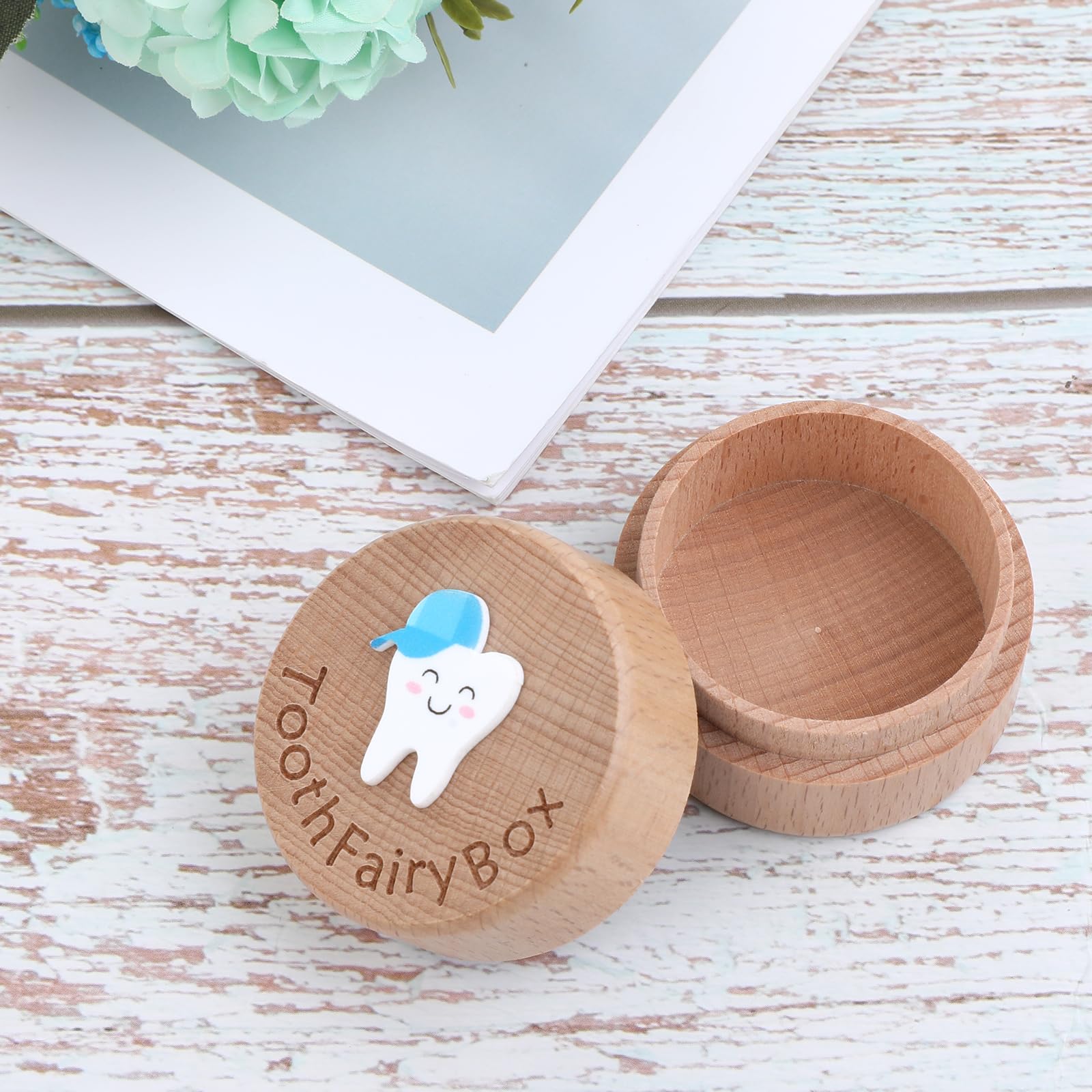 Aeaocvo kids teeth keepsake box closeup highlights craftsmanship.