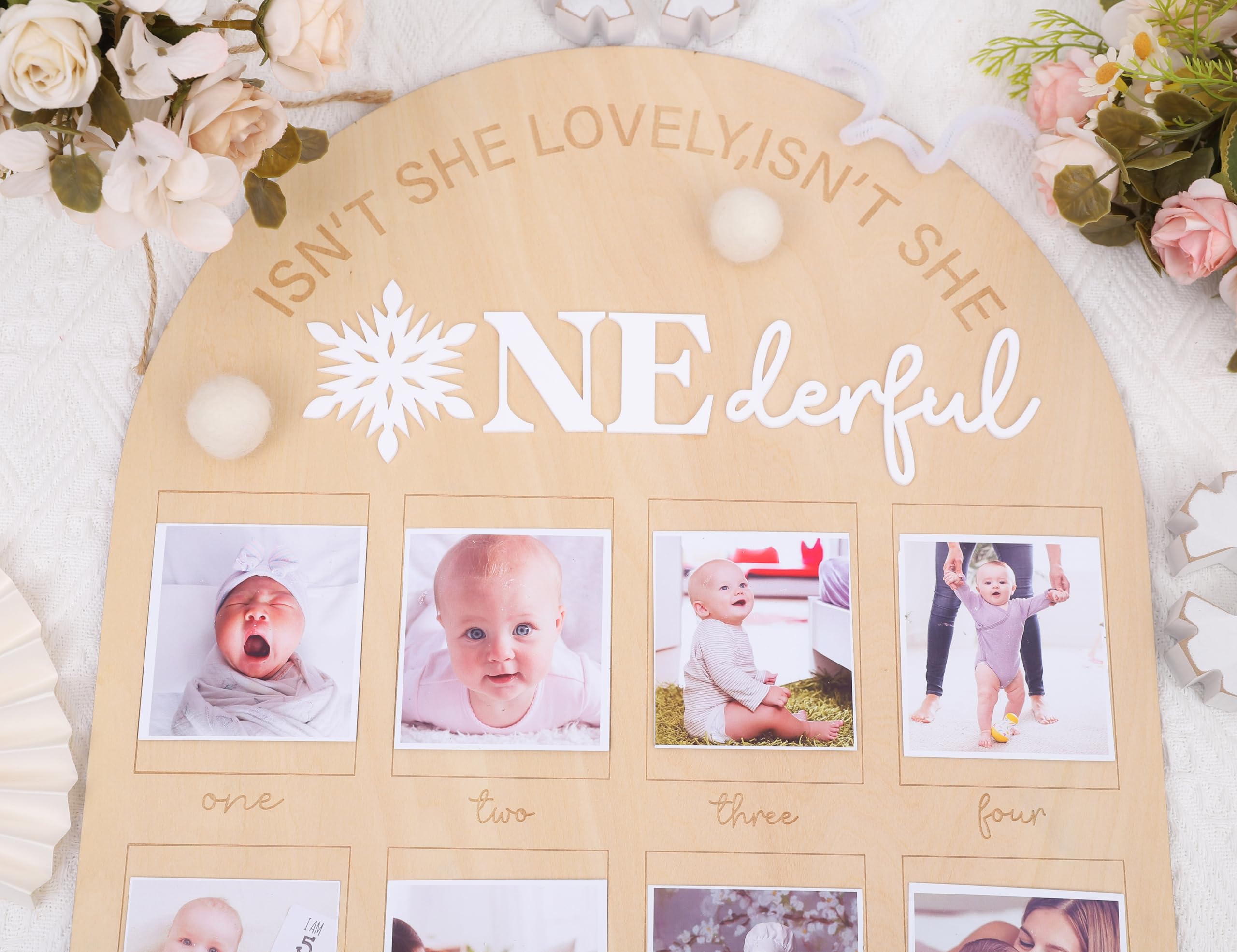 agvgaza compact 23-5-by-15-4-inch photo board.
