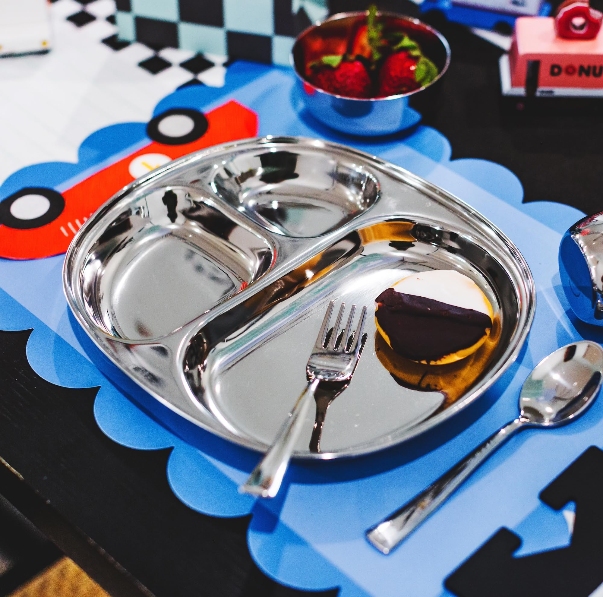 BPA-free, lead-free Ahimsa plate keeps mealtime worry-free for little hands.