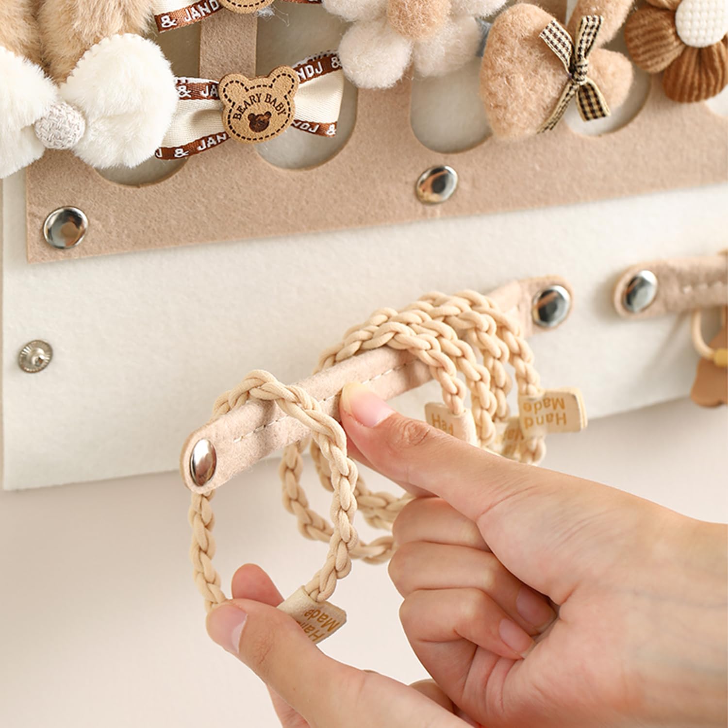 AIQRIWV wall-mounted hair clip storage rack saving counter space
