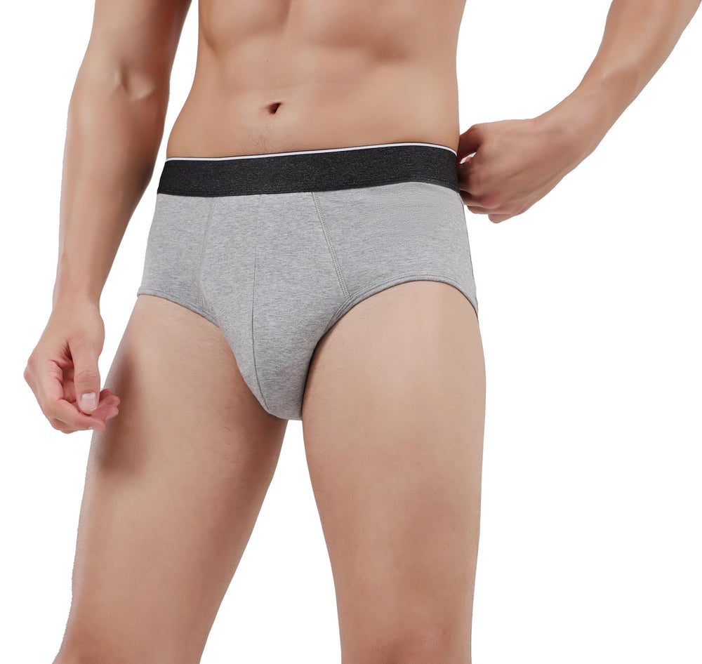 AIRCUTE Men incontinence briefs pack front view for discreet daily protection and comfort.
