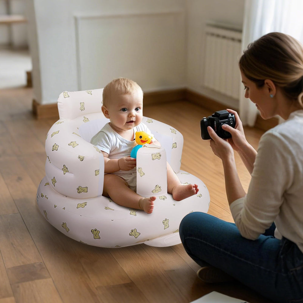 AirSwim bear-pattern seat adds cute visual appeal for photo moments