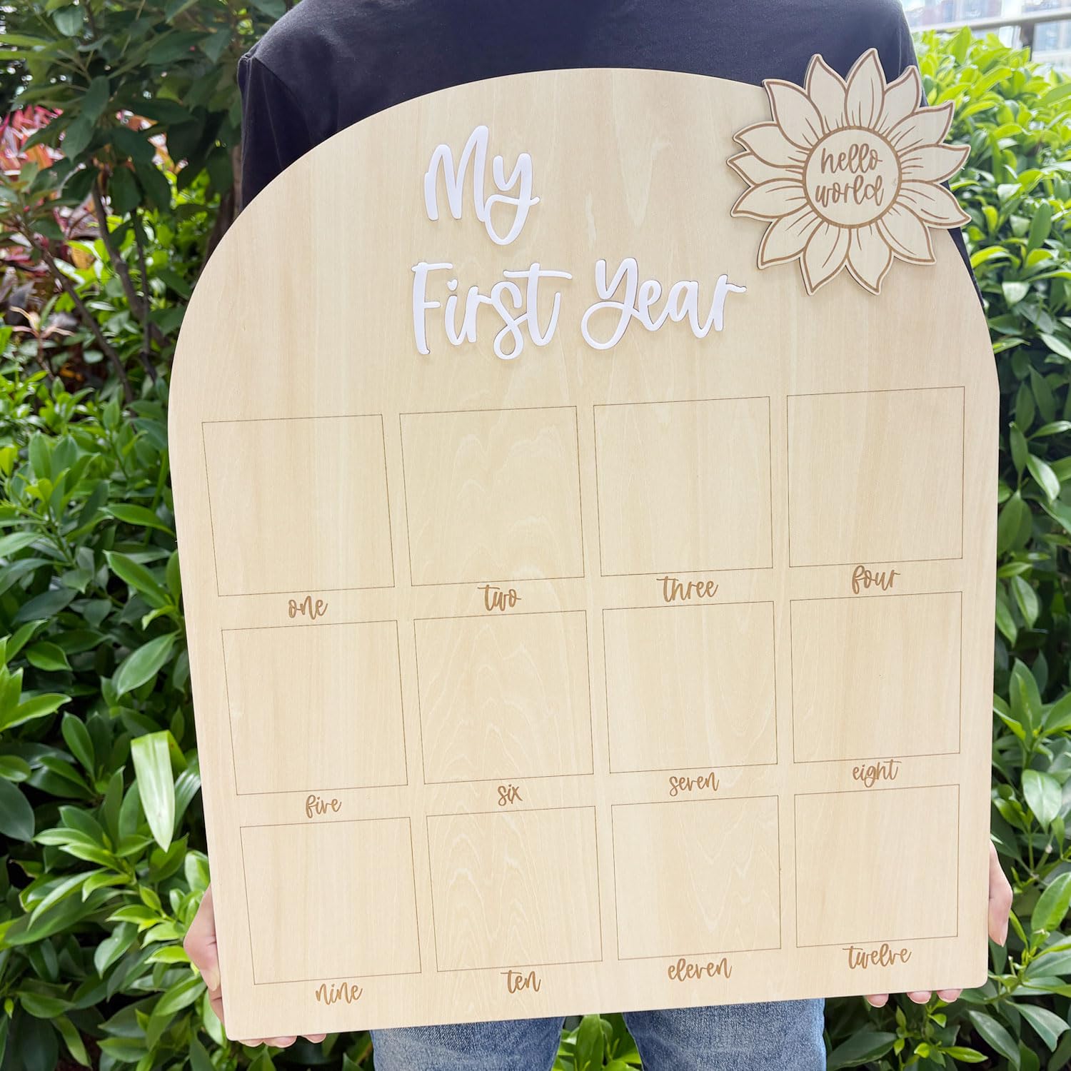 ajdvart first year milestone board front view with oversized display for milestones