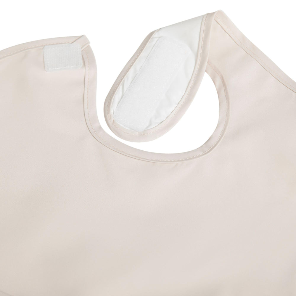 Ali+Oli waterproof bib fabric resists leaks during meals