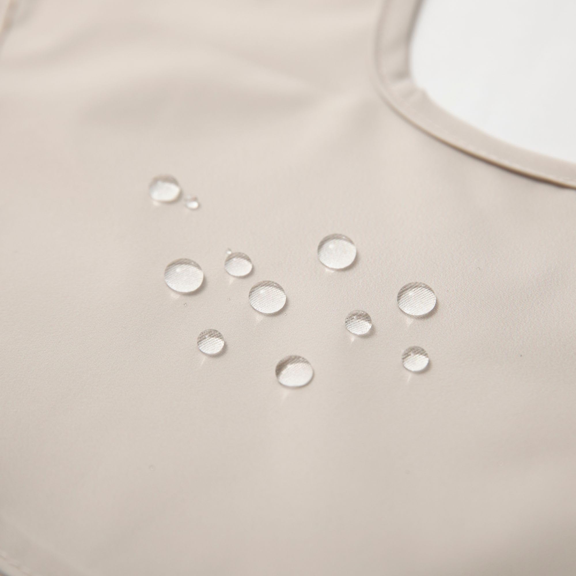 Ali+Oli 3-piece set displayed during mealtime for toddlers