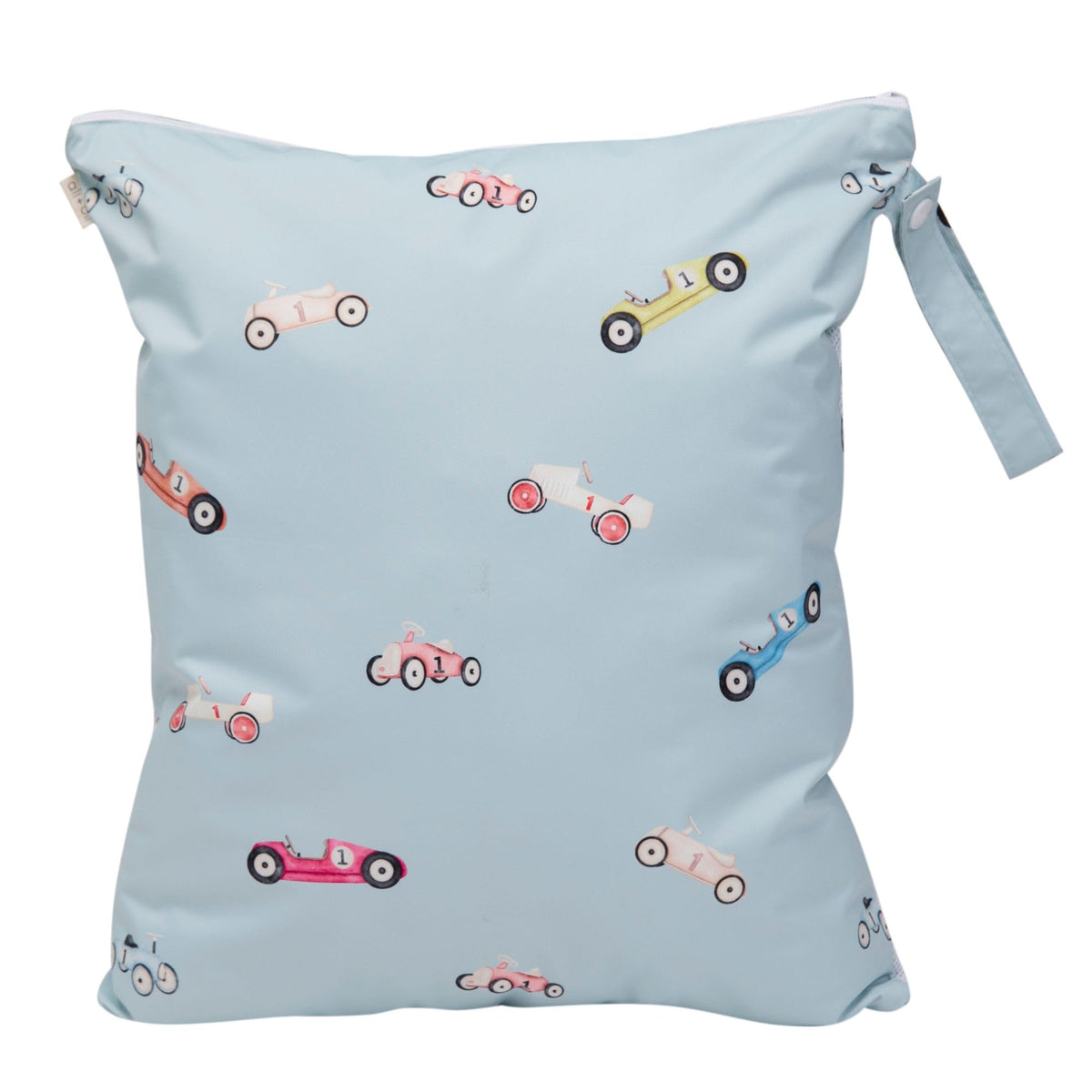 Ali+Oli water-resistant wet/dry bag shown for travel organization and packing.