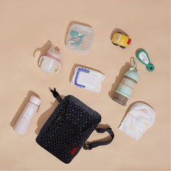 Alomejor bag side zipper open for quick access during travel.
