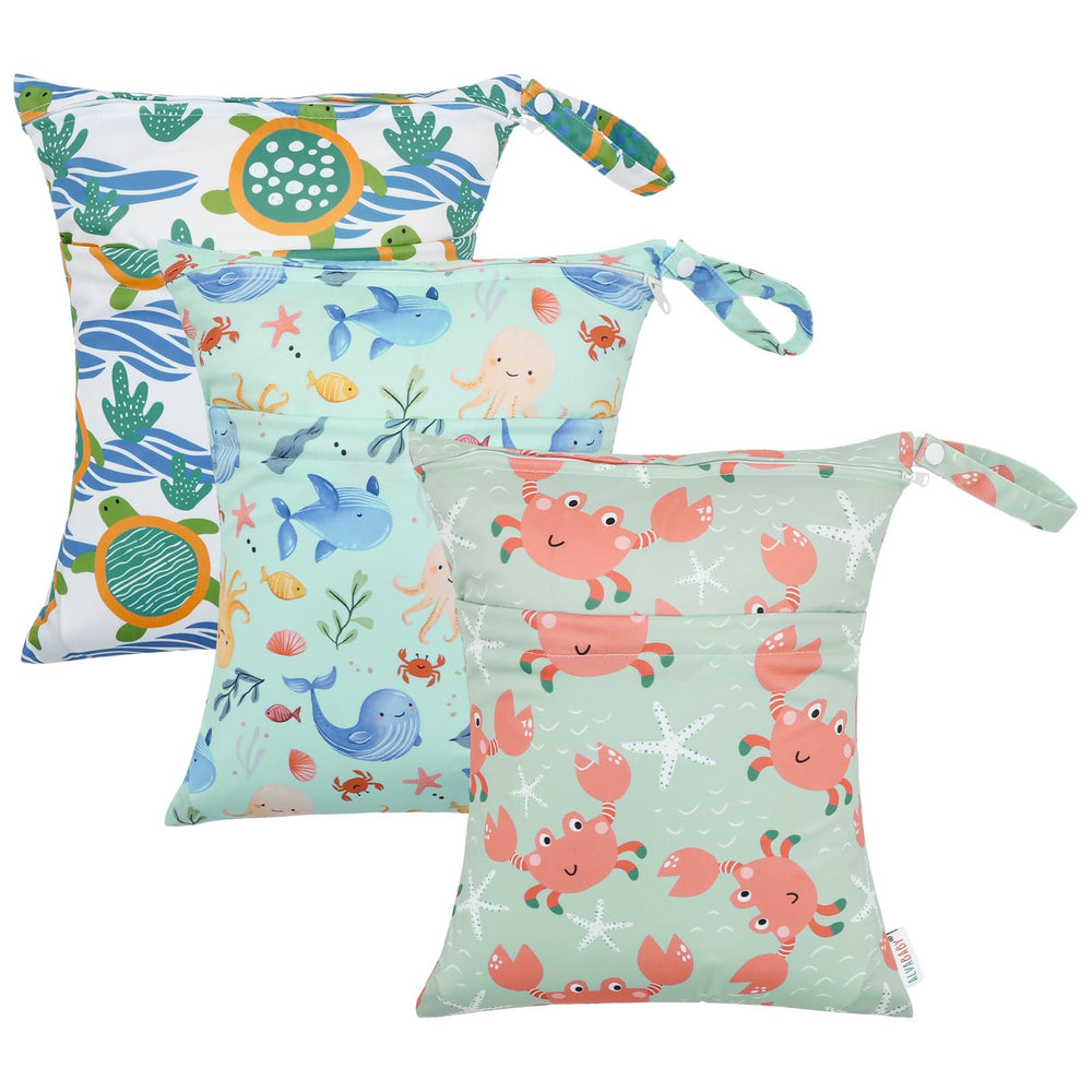 ALVABABY dual-zipper wet-dry bag keeps wet and dry items organized for busy days.