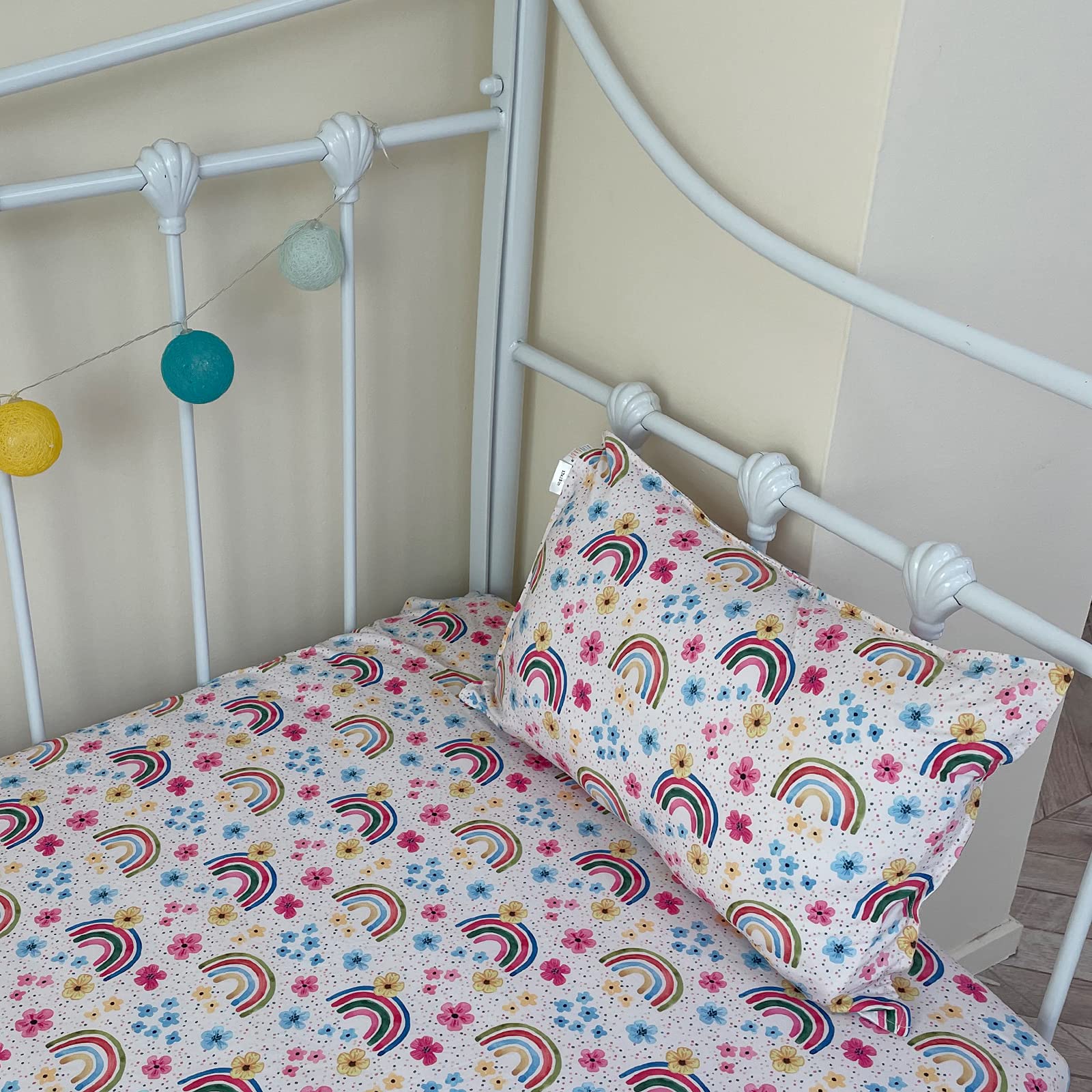 ALVABABY machine washable design makes laundry quick and simple.