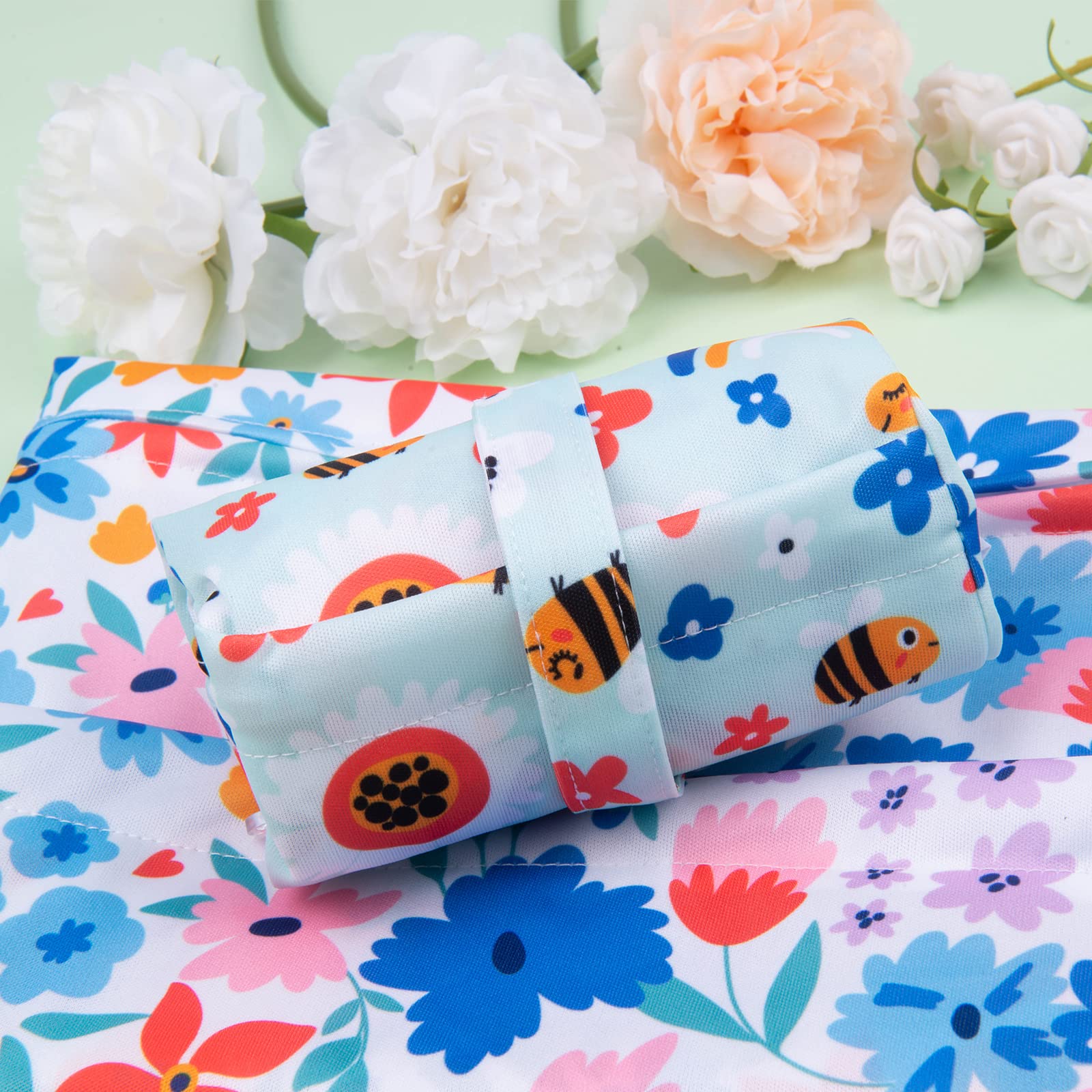 ALVABABY multi-functional bag for diapers, cosmetics, or toiletries.