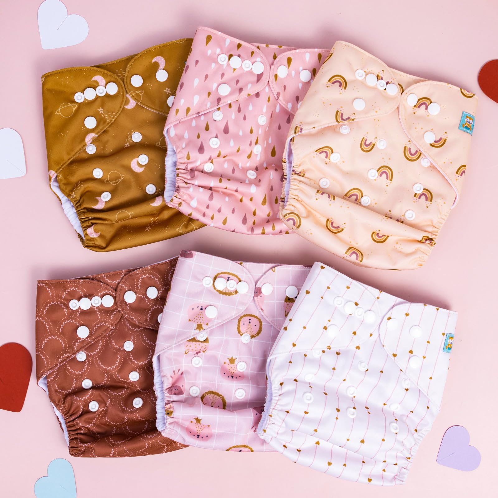 ALVABABY six-pack diaper set with twelve inserts keeps trips easier