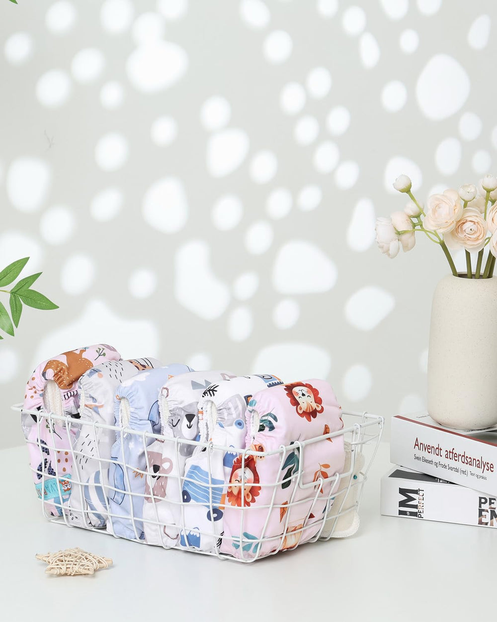 ALVABABY packaging shows 6 covers and one wet-dry bag.