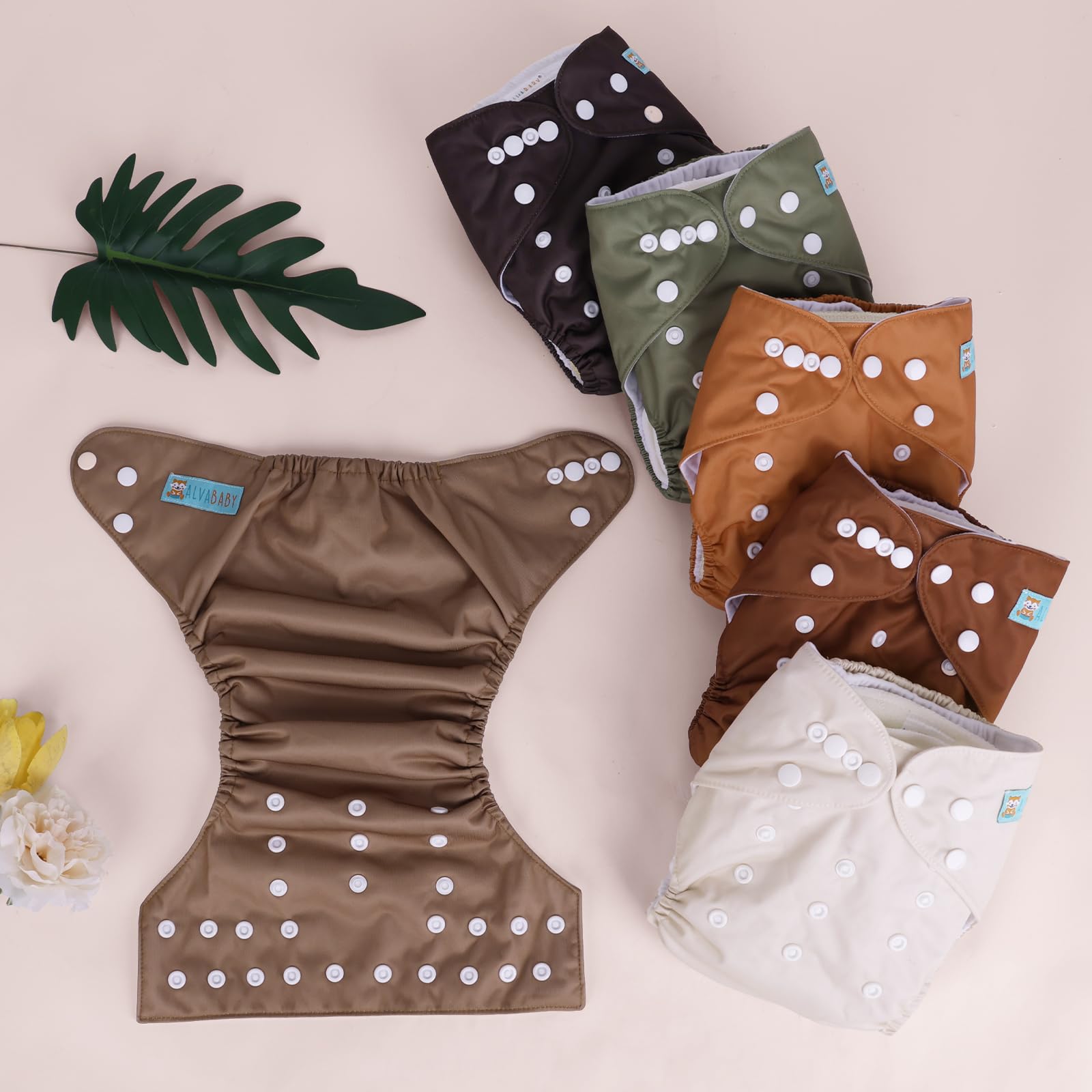 ALVABABY packaging shows six diapers and twelve inserts