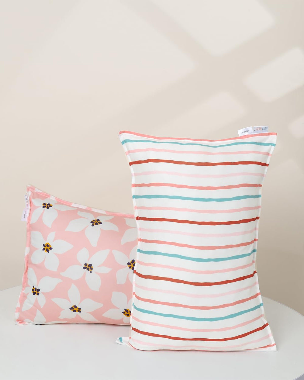 ALVABABY pillowcase is machine washable and easy to care for.