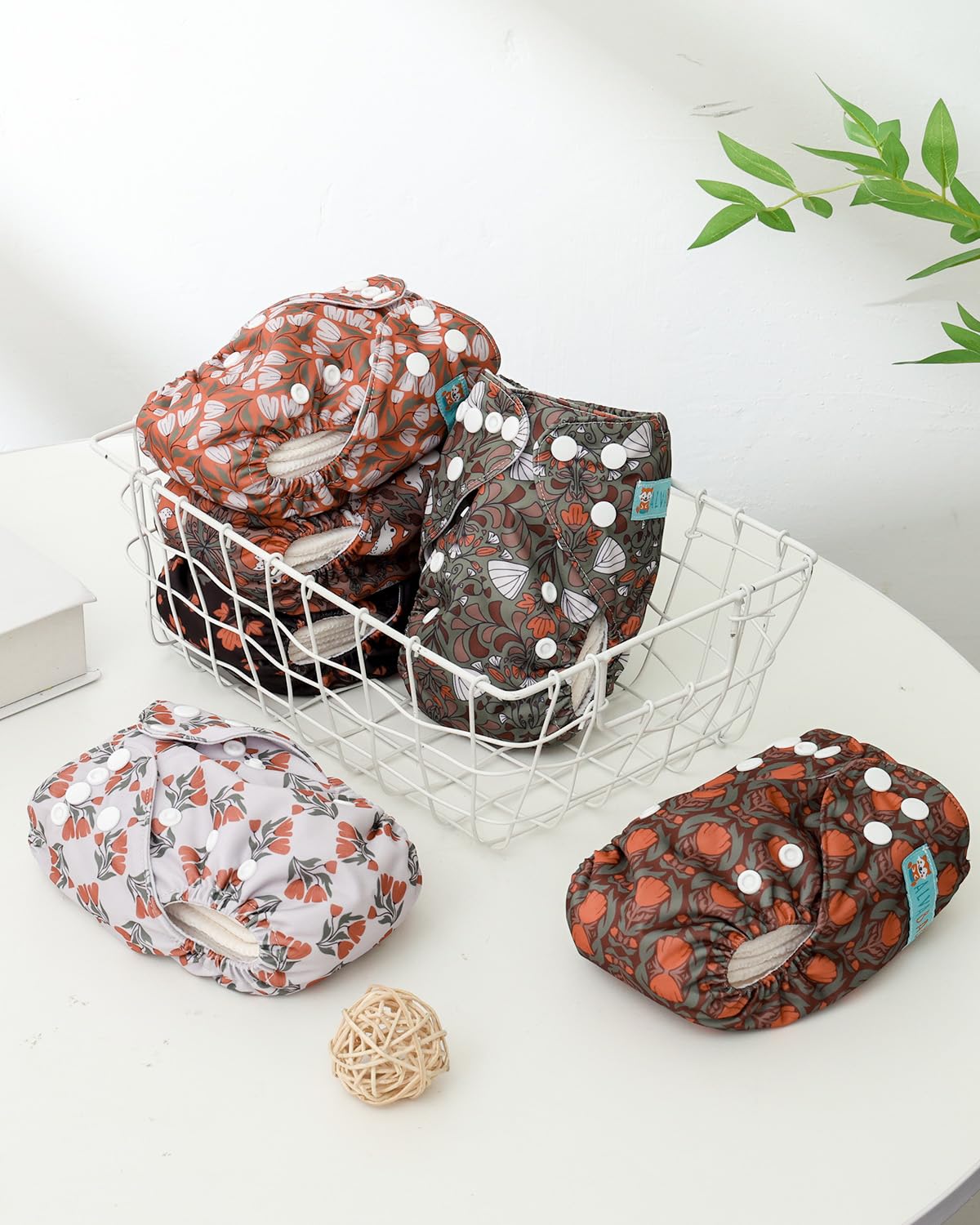 ALVABABY includes 12 inserts for adjustable absorbency.