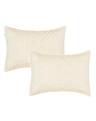 ALVABABY toddler pillowcase in soft velvet offers gentle warmth for nap time.