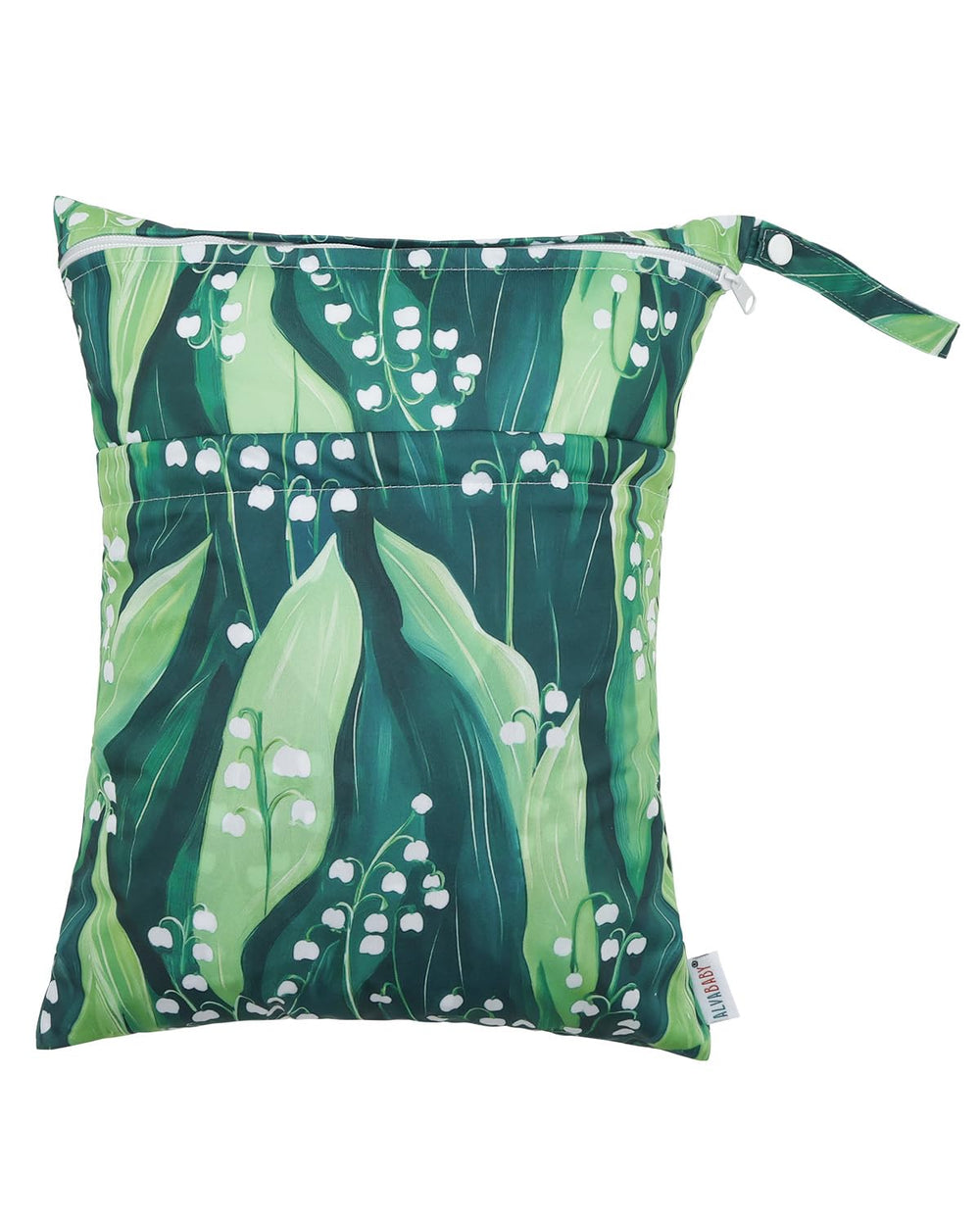 ALVABABY travel bag is lightweight and perfect for on-the-go families, fitting swimwear and towels.