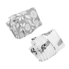ALVABABY travel bag with wet-dry design helps compact packing for trips.