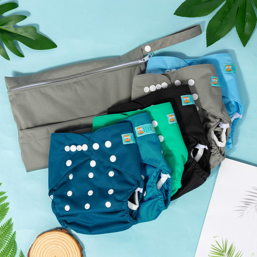 ALVABABY wet-dry bag open showing compartments for wet and dry items.