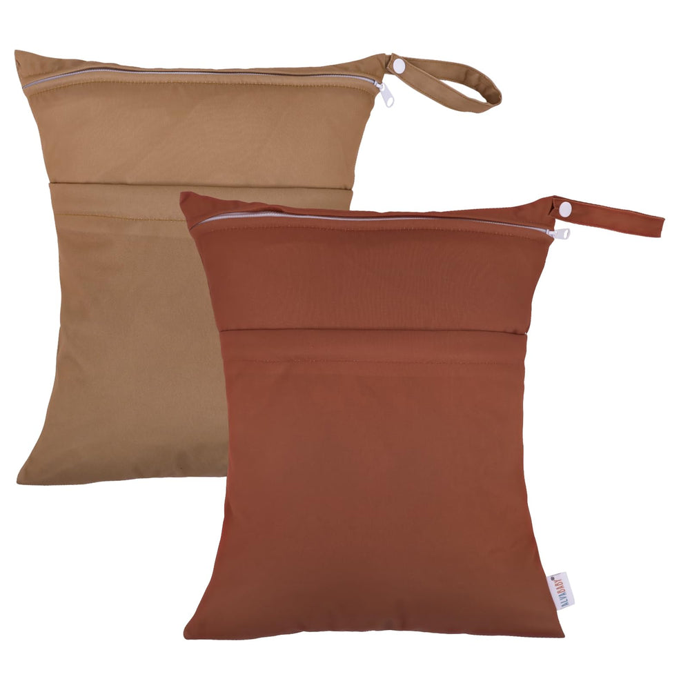 ALVABABY wet-dry bag with two zippers for wet and dry separation.