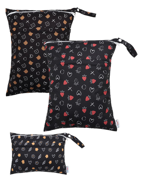 ALVABABY wet-dry bag large open view ideal for storing diapers on the go.