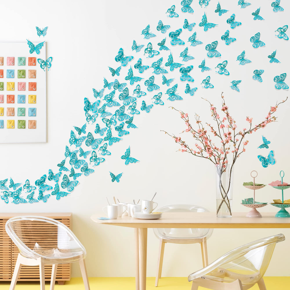 AM AMAONM 60-piece pack on wall with dots demonstration
