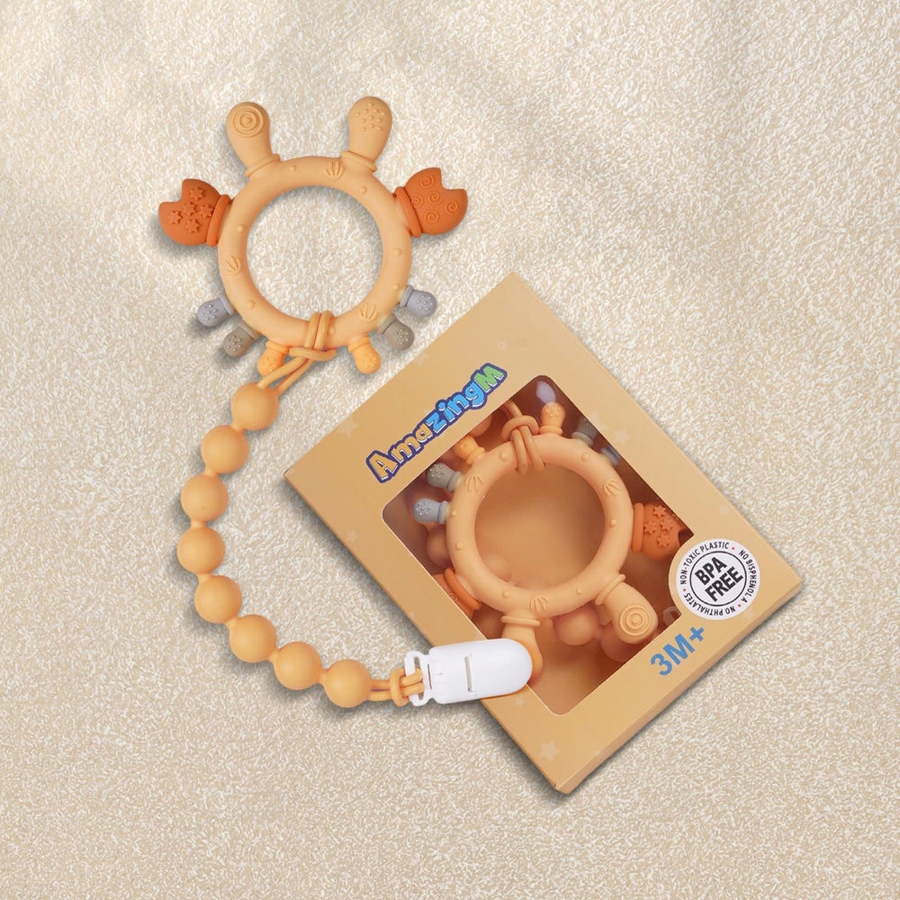 AmazingM clip attached to clothes and stroller for security