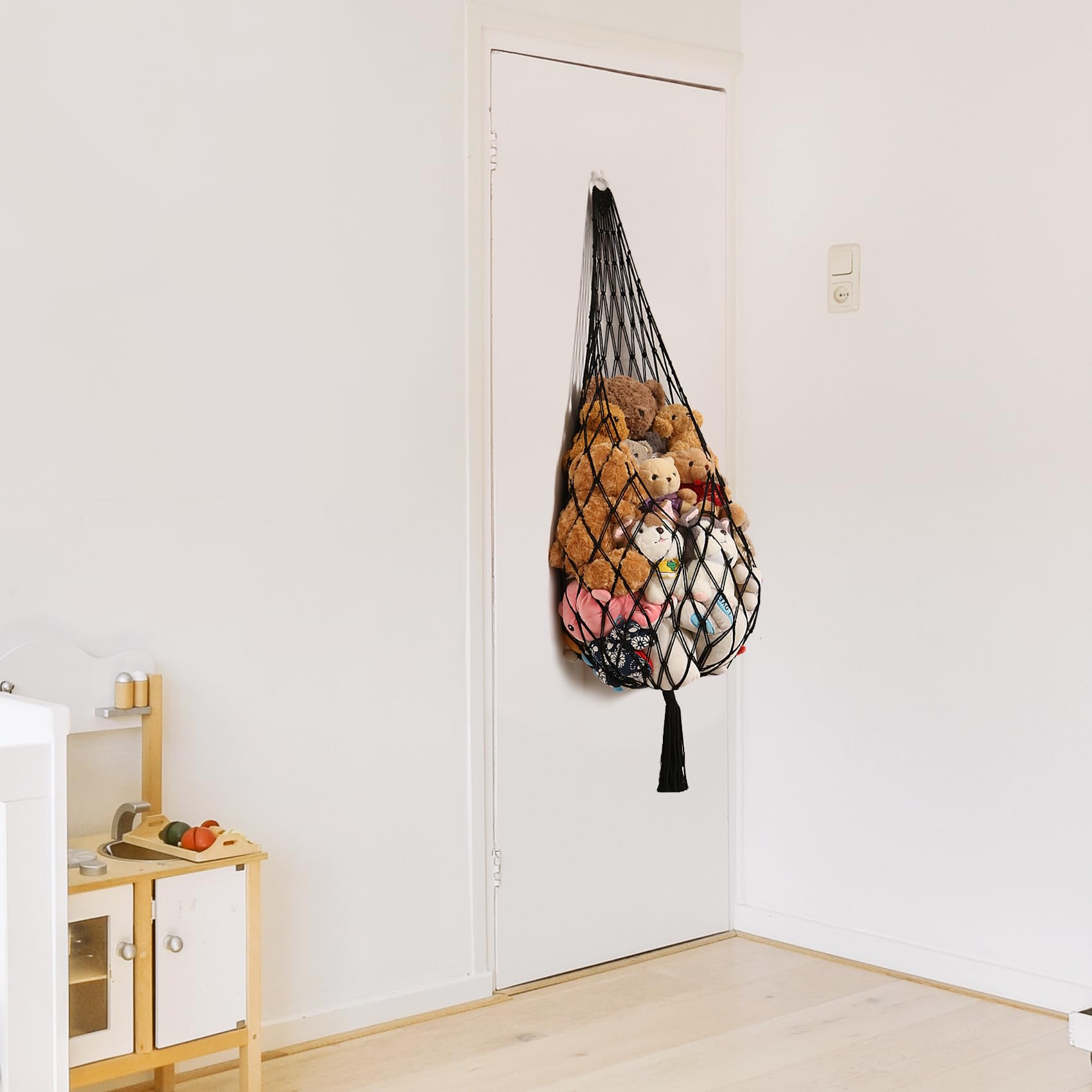 Amdermi black XL hammock blends with modern bedroom decor